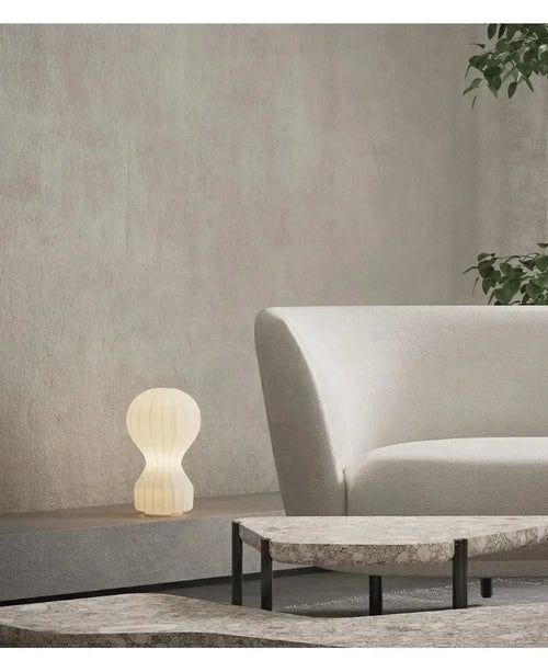 Cacoon bordslampa i silke – alternativ vy