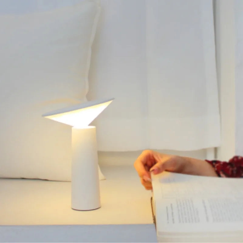 Soléa bordslampa som läslampa