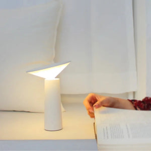 Soléa bordslampa som läslampa