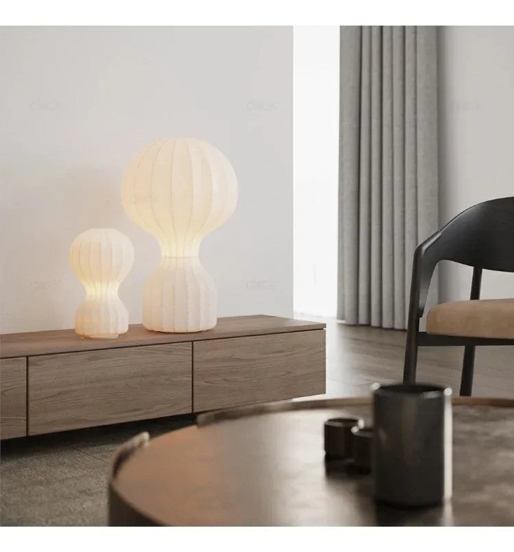 Cacoon luftballonglampa – närbild